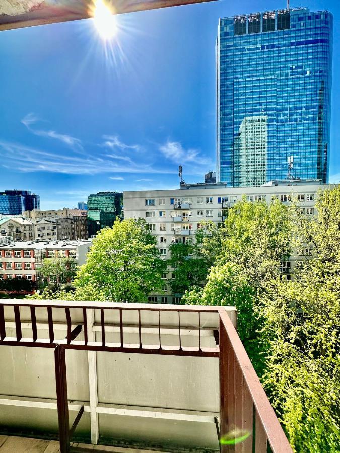 Neon 2 - Fast Wifi 70'Tv Netflix Hbo Max Appletv+ Apartment Warsaw Exterior photo